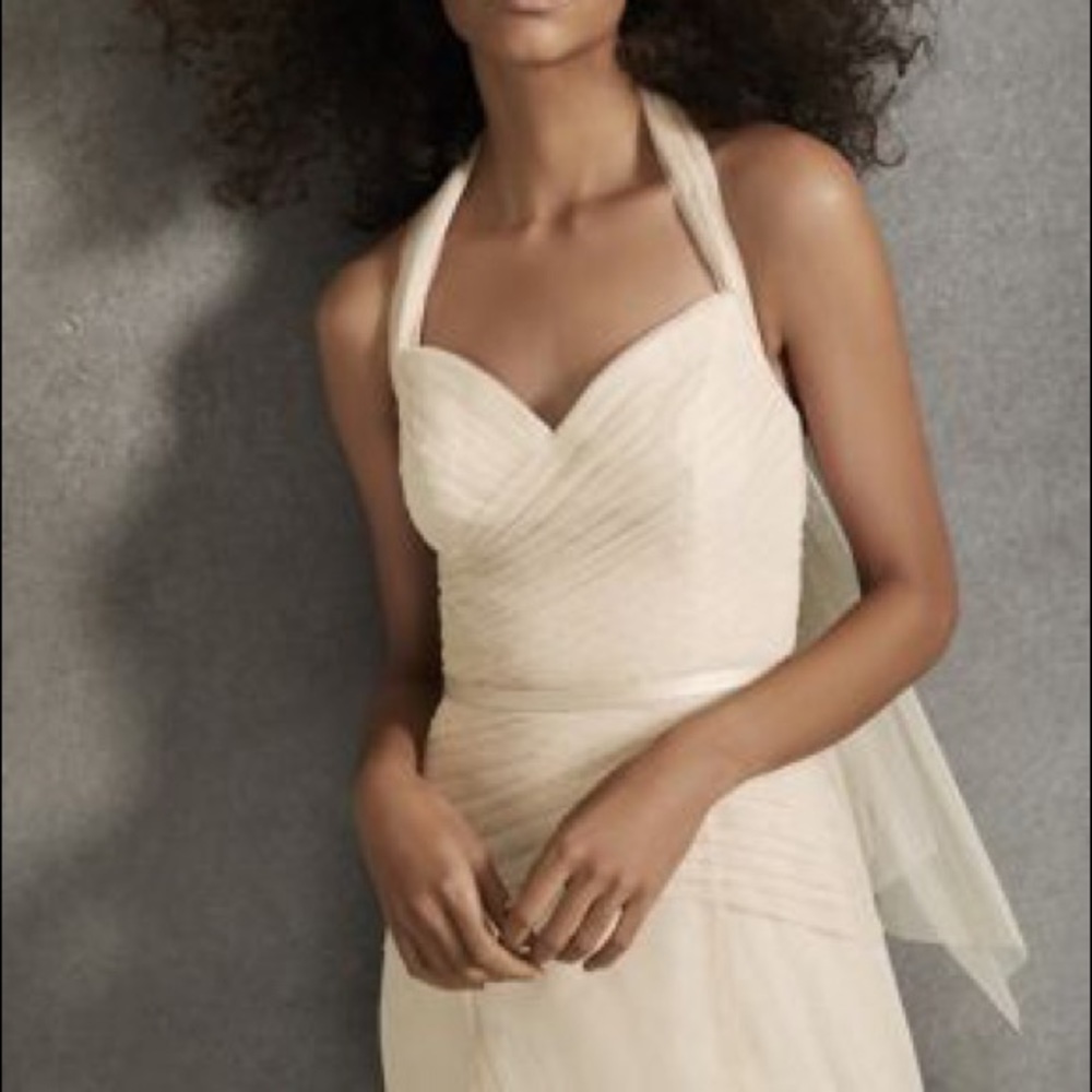 Formal Dress - Picture 2 of 7